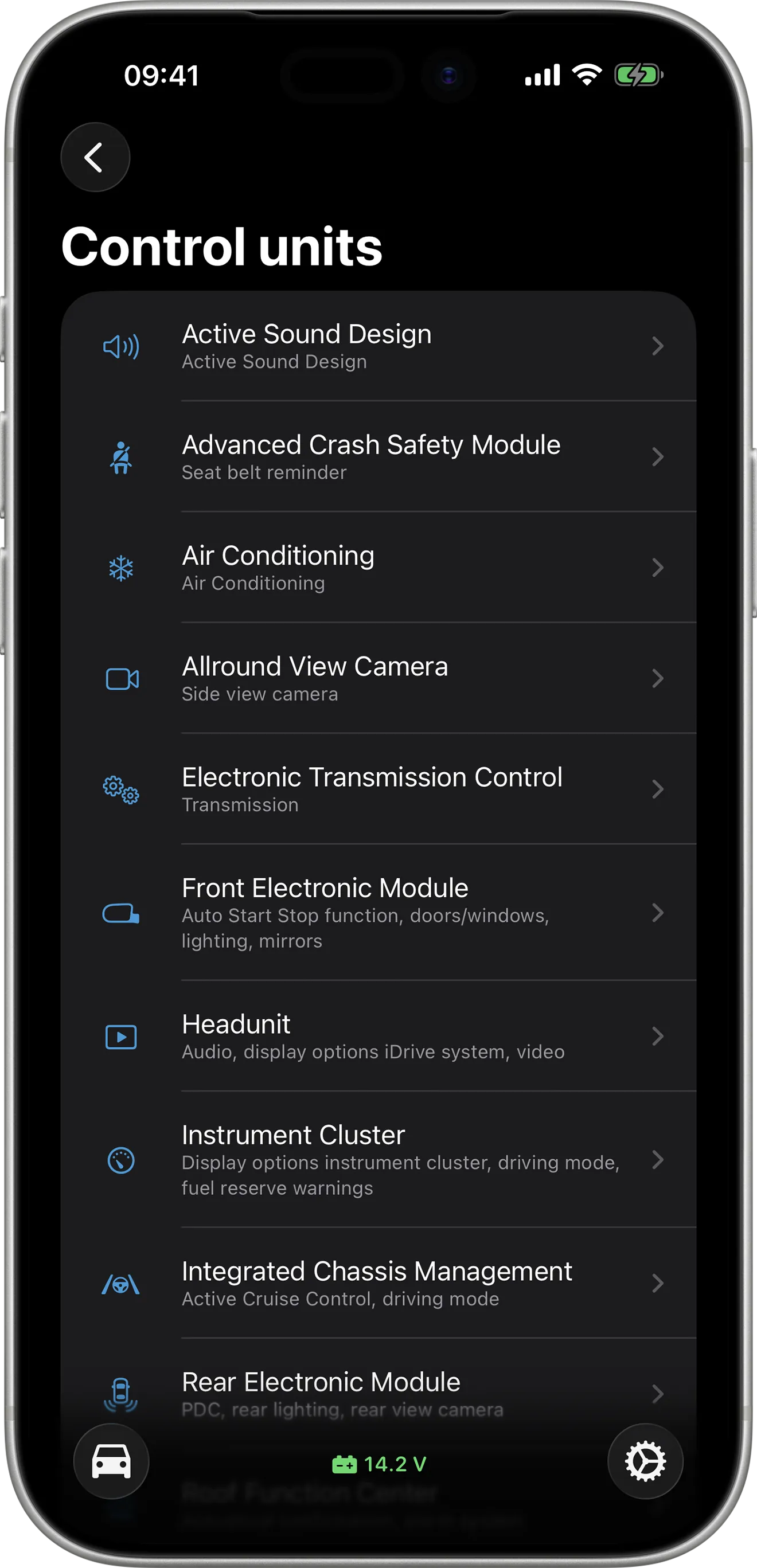 Control unit overview screen in BimmerCode on iPhone